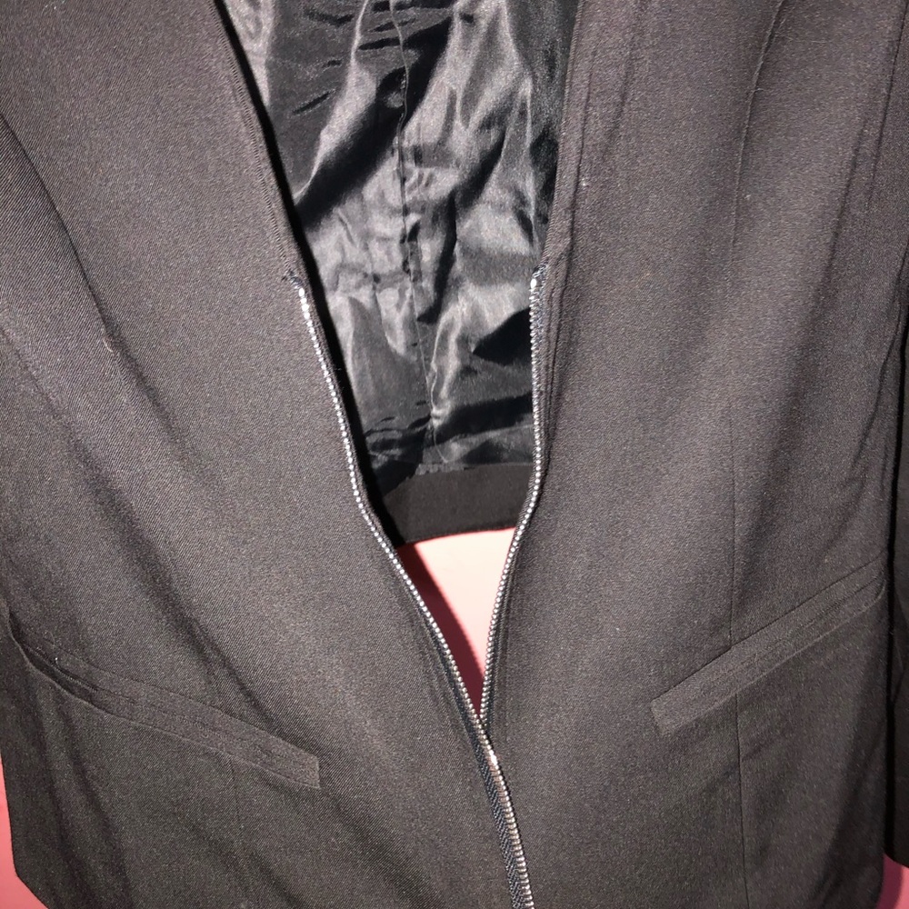 Jacket - Picture 2 of 3